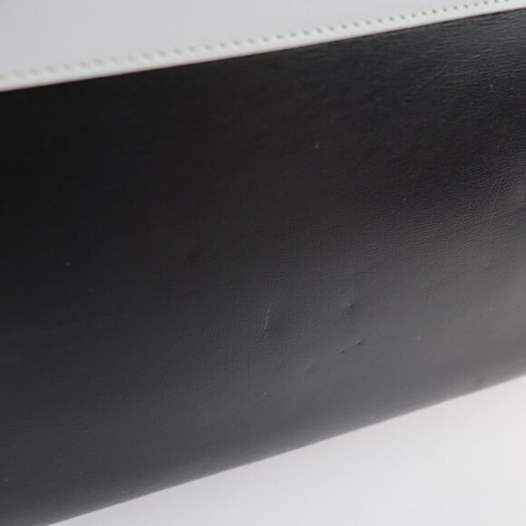 LOUIS VUITTON Black Leather Shoulder Bag - Picture 8 of 10